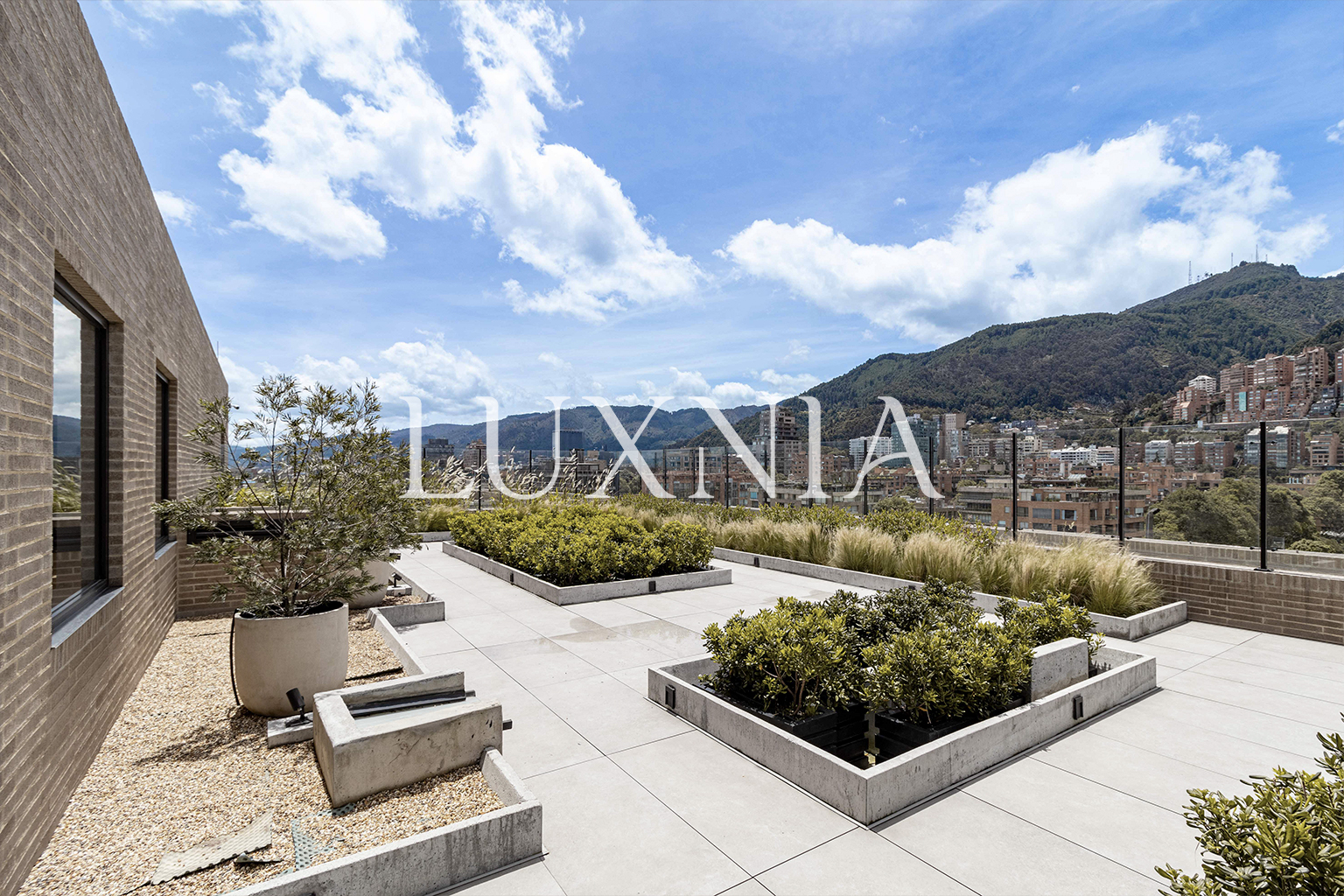 Terraza social_4_1 Apartamento en Arriendo LA CABRERA