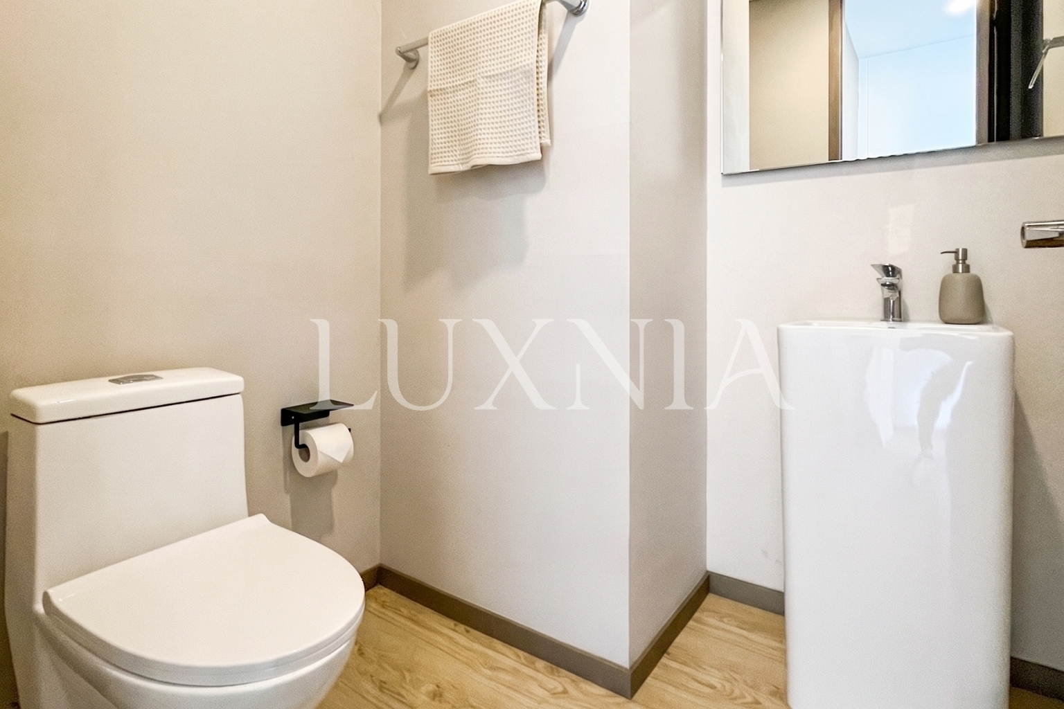 11 Apartamento en Venta, LOS ROSALES