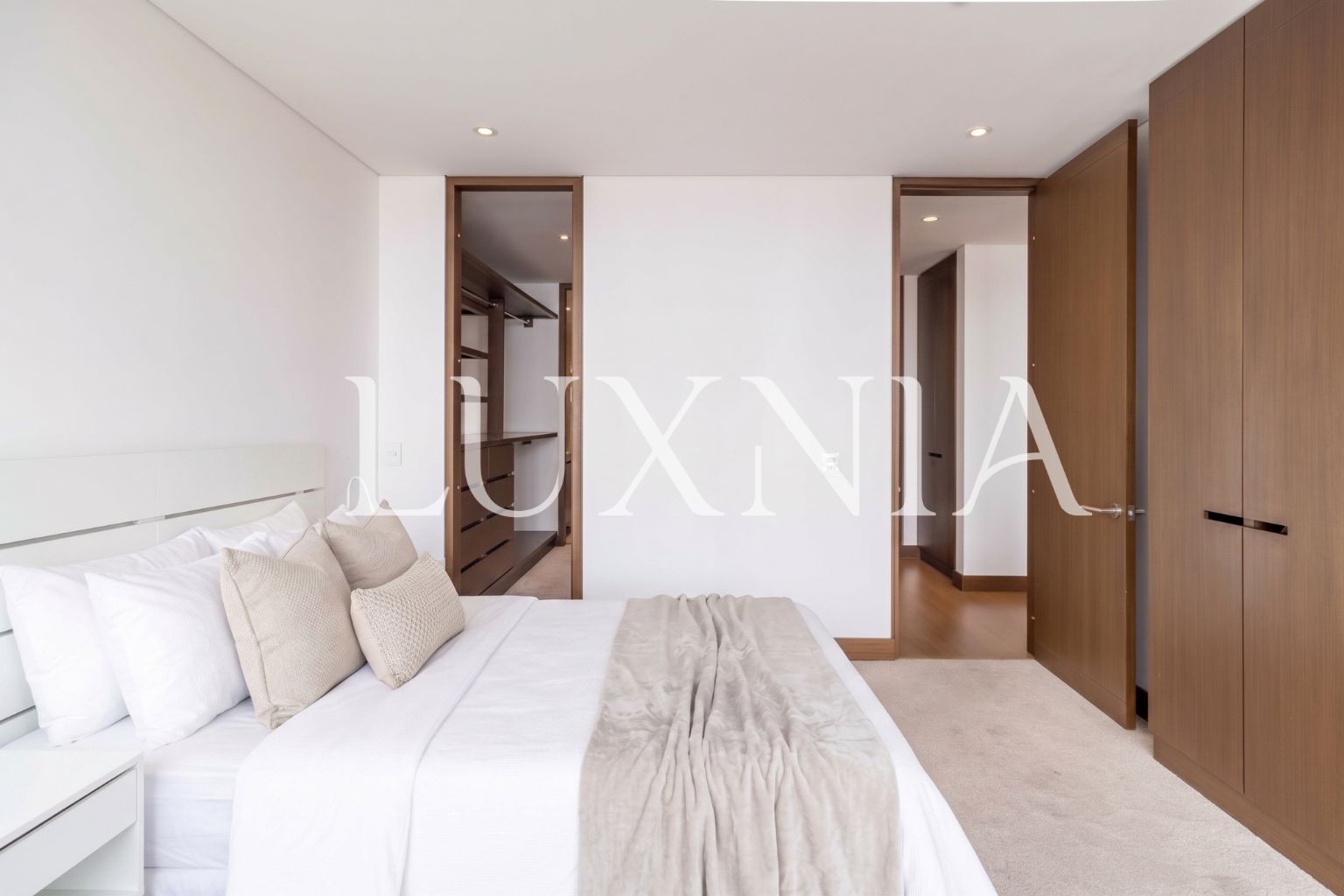 Apartamento en Arriendo , LOS ROSALES