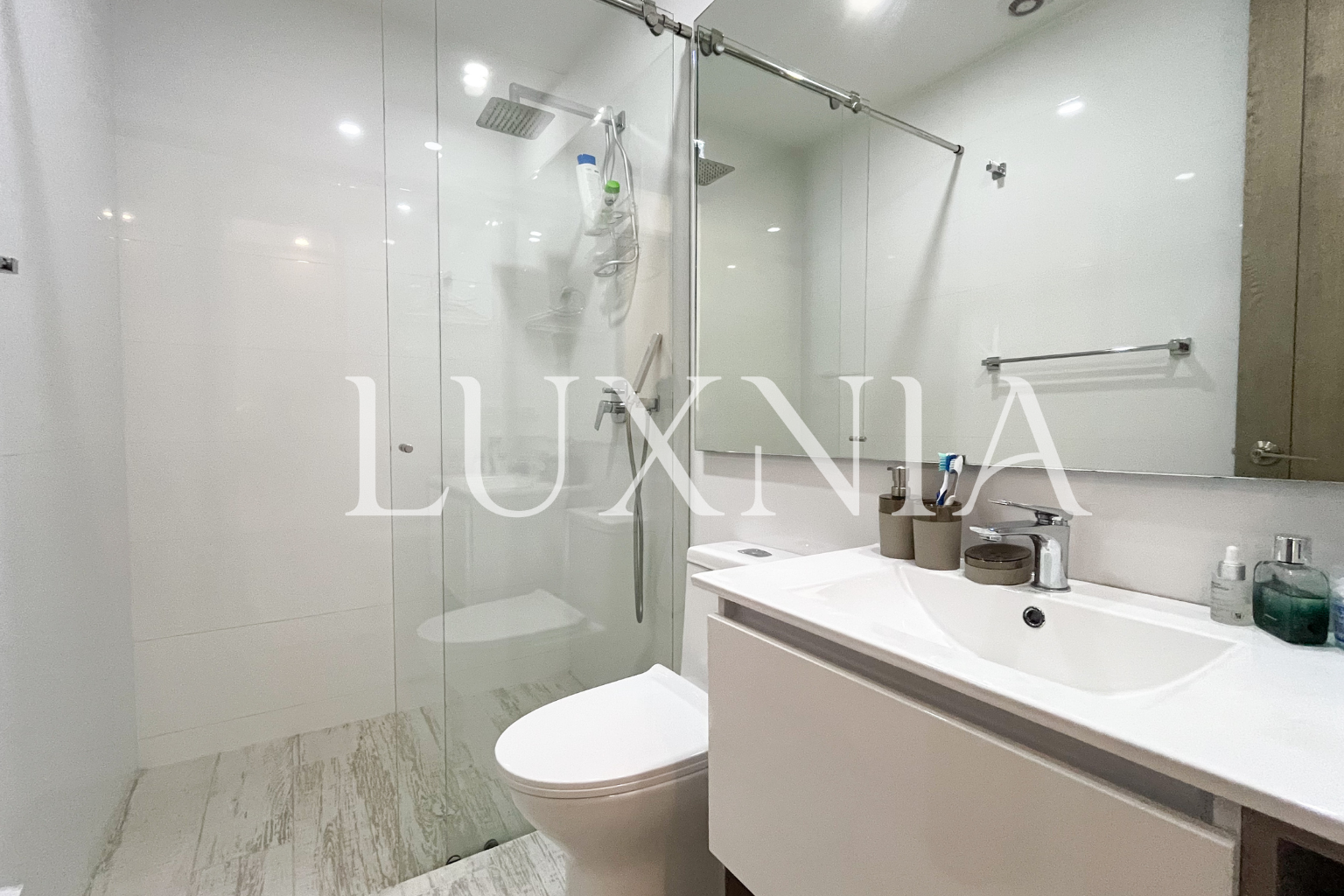 Apartamento en Arriendo LOS ROSALES