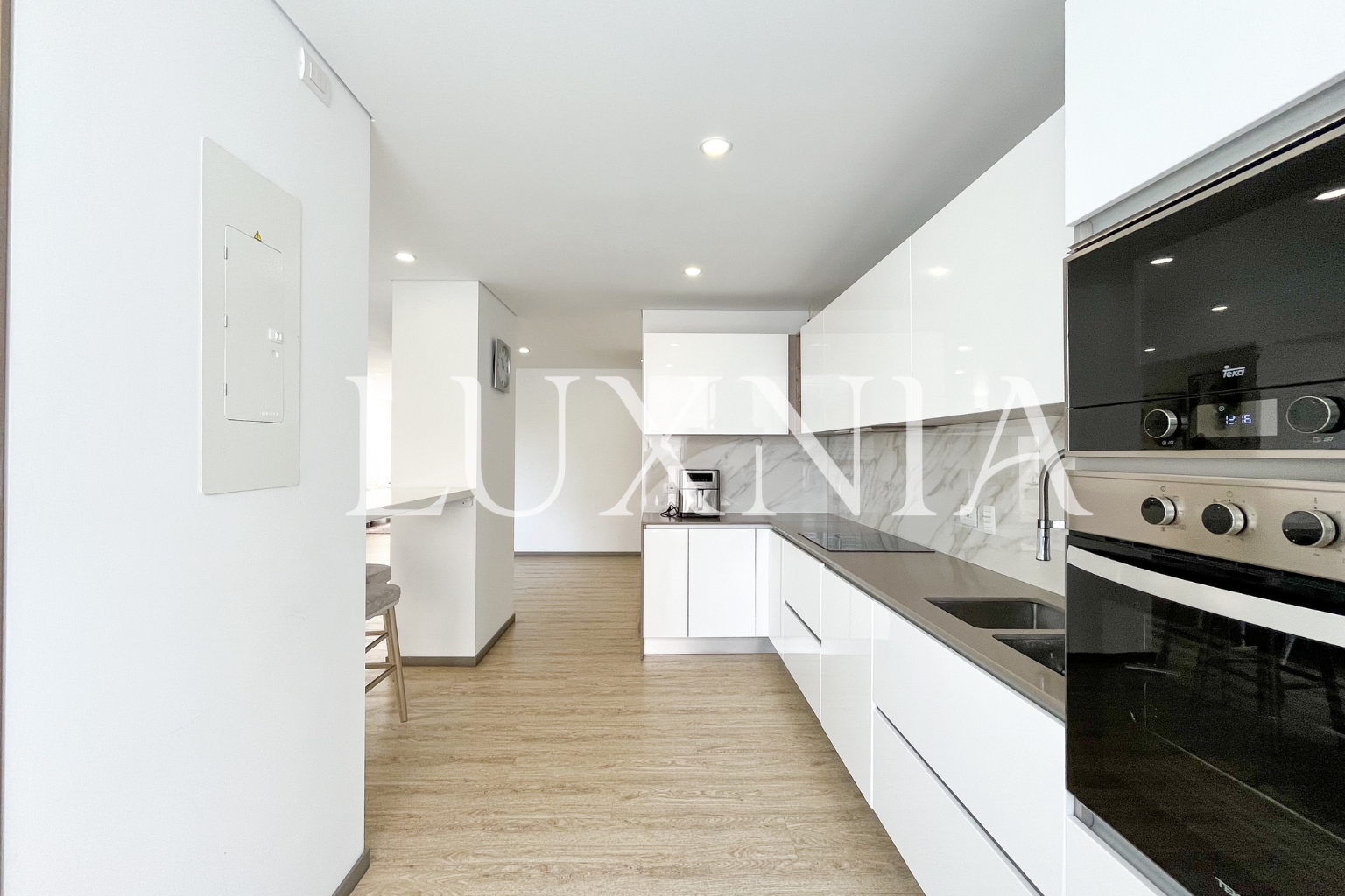 Apartamento en Arriendo LOS ROSALES