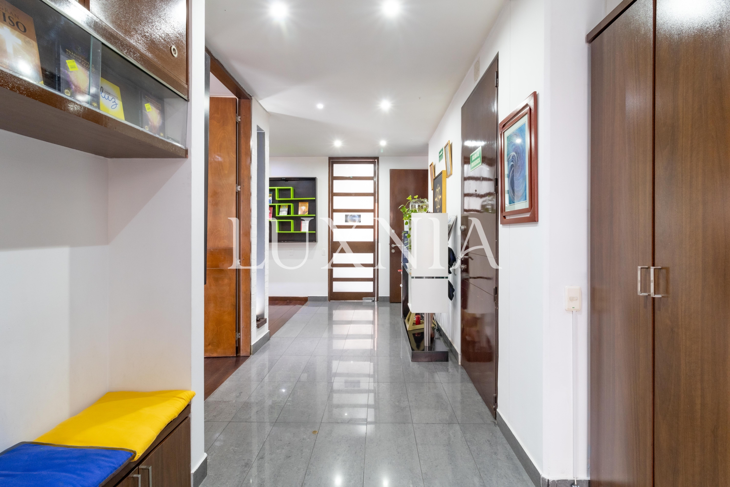 hall_1 Apartamento en Venta, CHICO NAVARRA